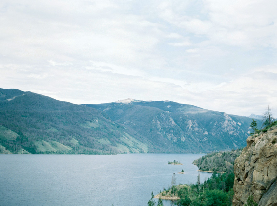 Rocky mountains and lake view of Colorado photo shoot