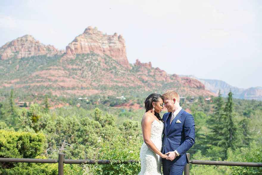 outdoor wedding in Sedona, AZ