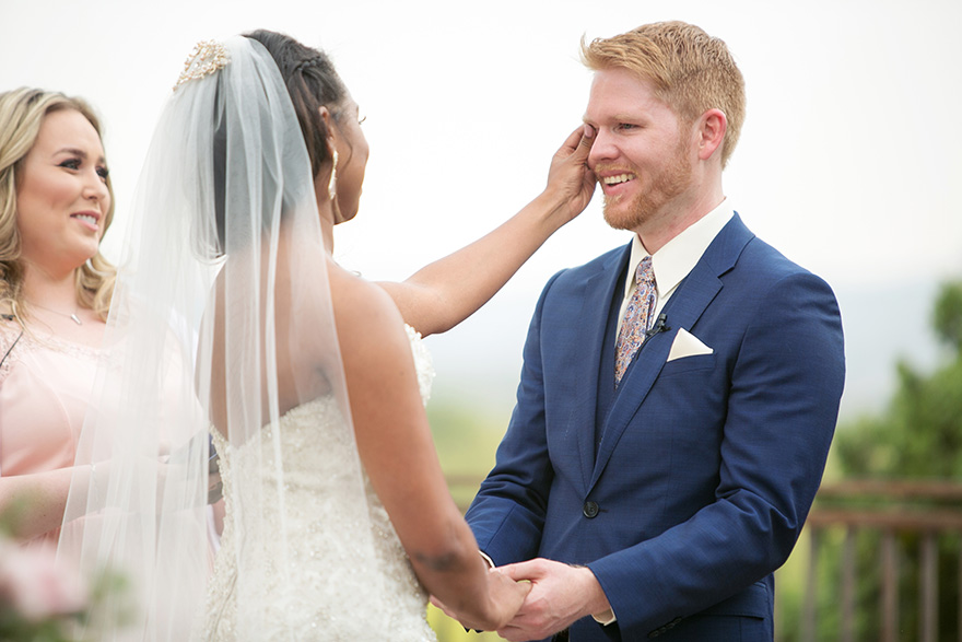 outdoor wedding at L'Auberge de Sedona