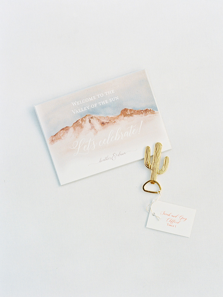 desert-themed wedding details