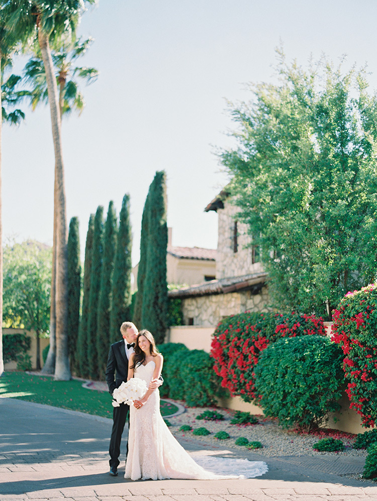 wedding at Omni Scottsdale Resort at Montelucia