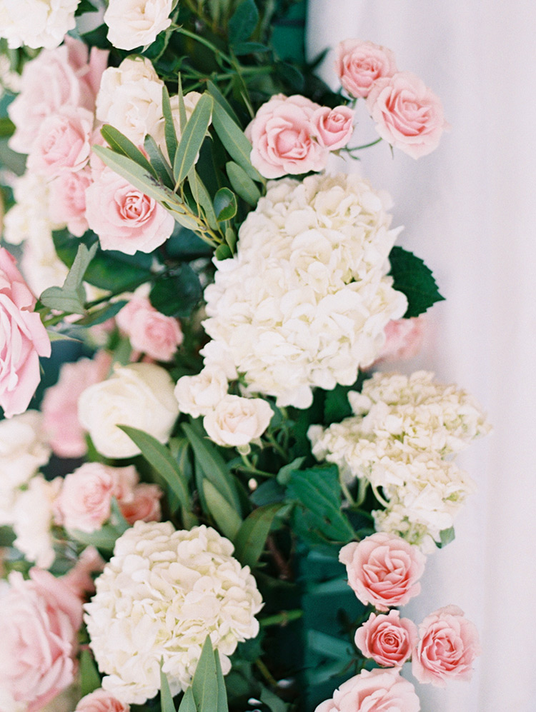 soft pink & cream wedding flowers