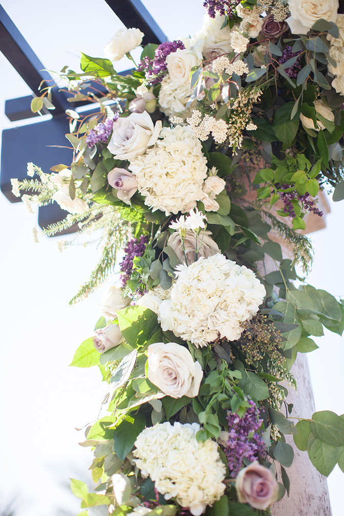 white & purple wedding flowers