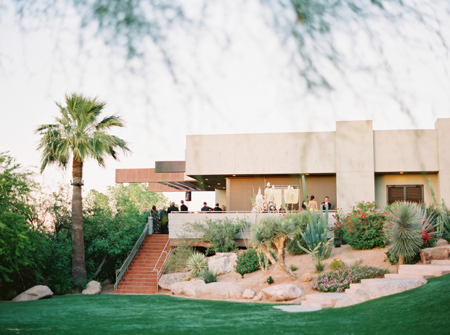 cocktail hour at Sanctuary on Camelback