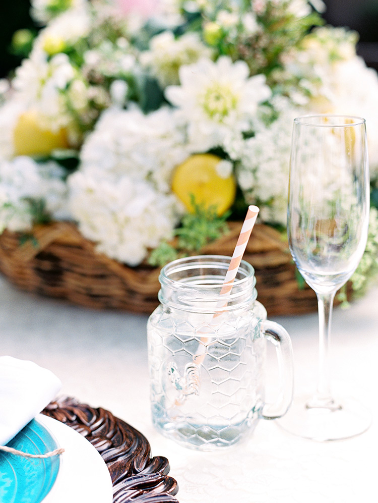 Stylish and rustic table setting 