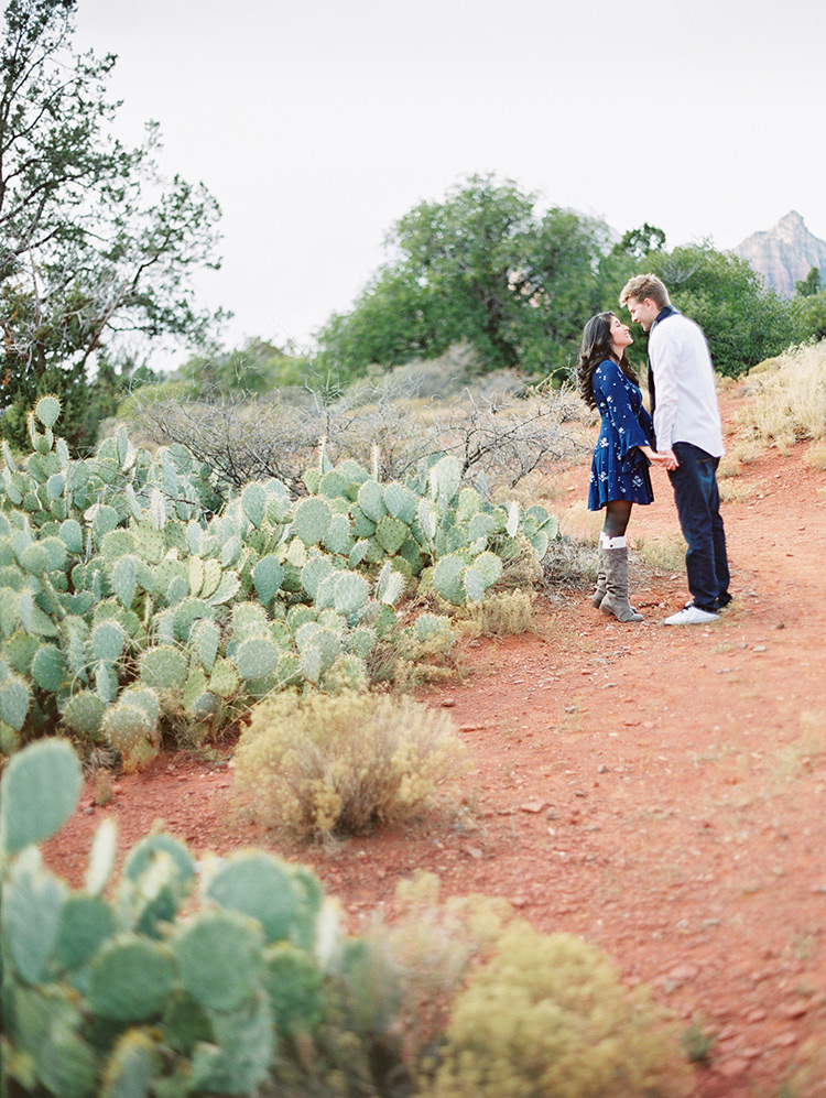 Sedona desert engagement portraits
