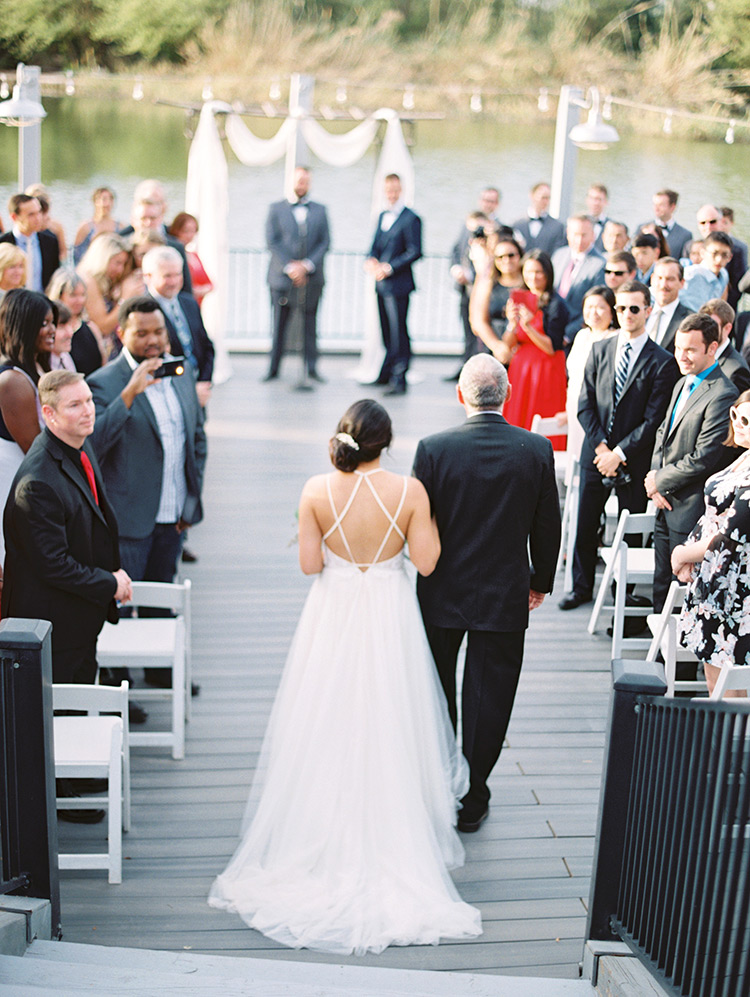outdoor wedding ceremony on the lake