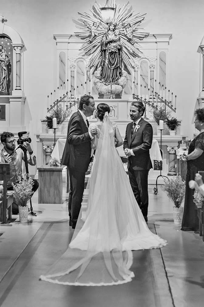 wedding at Old Adobe Mission in Scottsdale